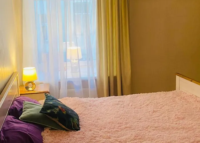 Oldtown Next Of Town Hall Square *